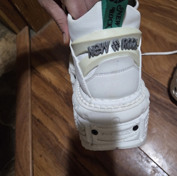 NEWROCK shoes, never worn - Picture 3 of 4